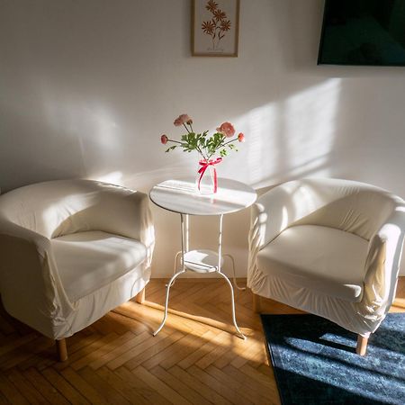 Quiet Apartment Near Buda Castle Budapeste Exterior foto